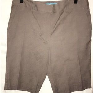 Lizzie Driver Golf Shorts Womens 12 Gray Printed Stretch Long Shorts Pockets